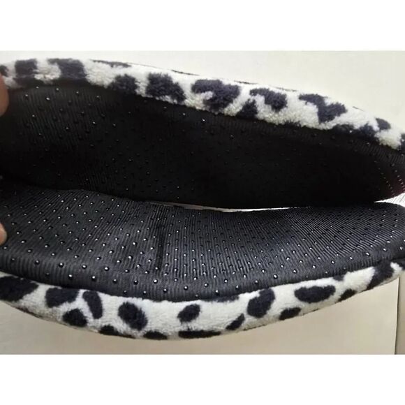 Isaac Mizrahi Slippers Animal print Fuzzy Sz L - Picture 7 of 7